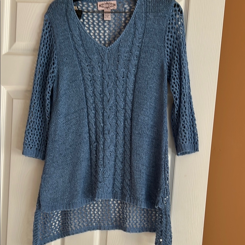 Olivers Blue V-Neck Sweater with Asymmetrical Hem